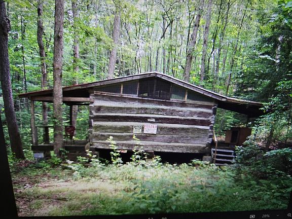 5th image of 999 Jervis Rd