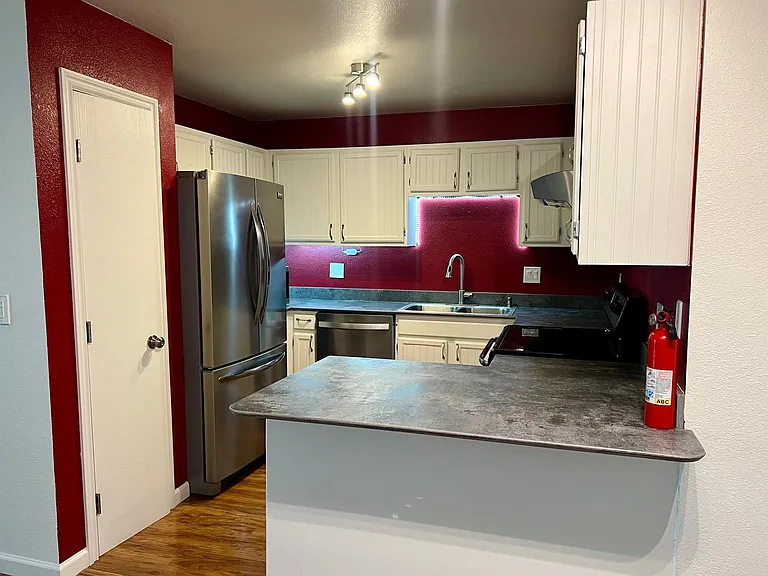 617 King Arthur Cir — Photo 2