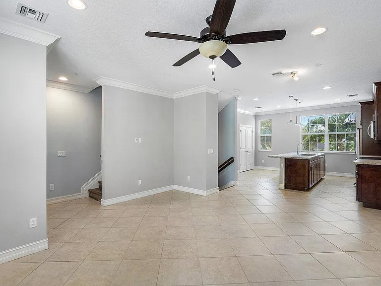 224 S Federal Hwy #4 — Photo 9