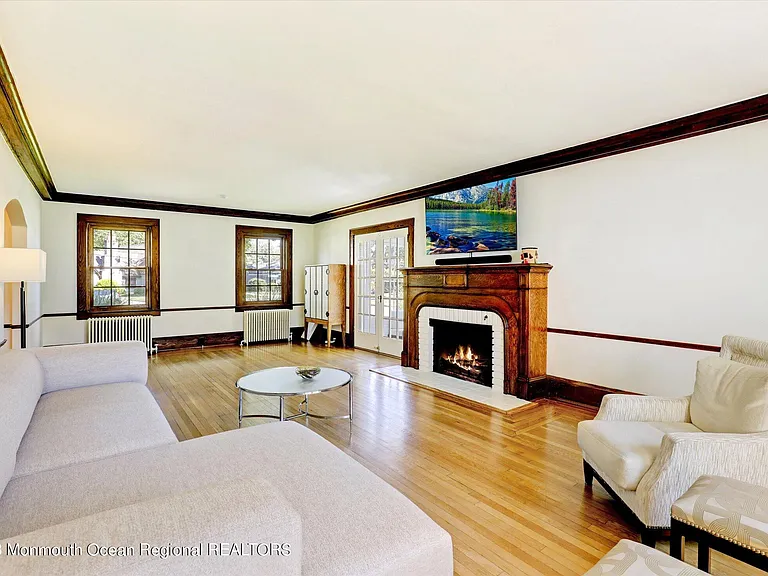 570 N Edgemere Dr #A — Photo 10