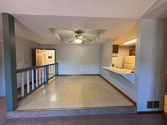 4th image of 40 Race St #2B