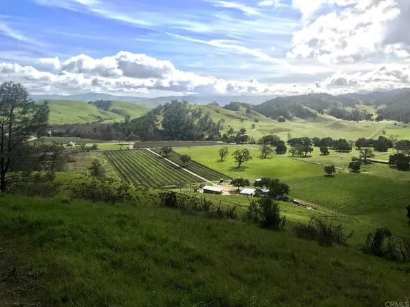 550 Limekiln Rd, Hollister, CA 95023