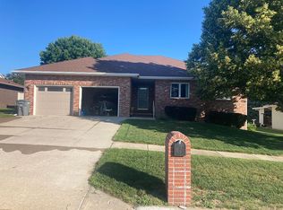 1111 Longhorn Dr, Norfolk, NE 68701