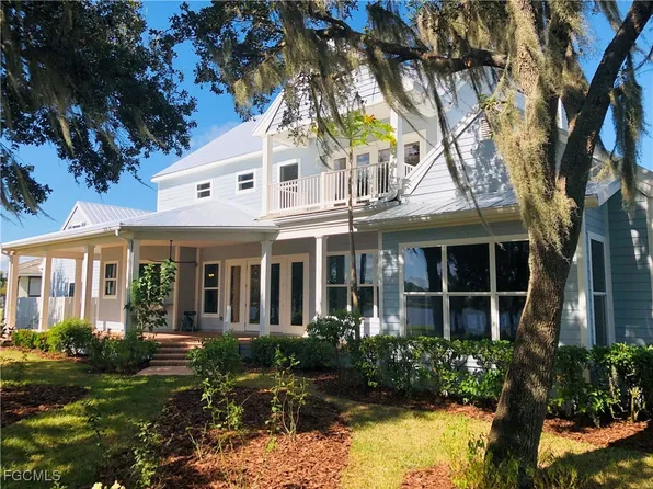 16470 Oakview Cir, Alva, FL 33920