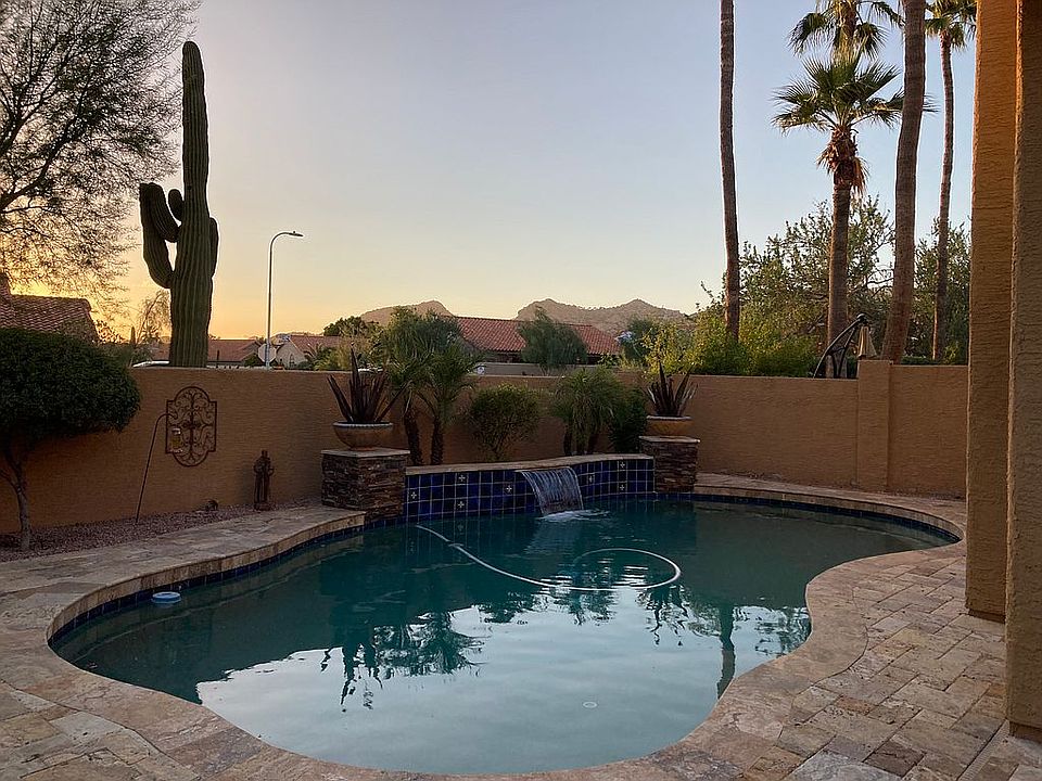 2nd image of 15416 S 25th Pl