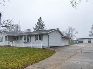 1520 W Rock Springs Rd, Decatur, IL 62521