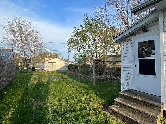 5th image of 506 Camden St