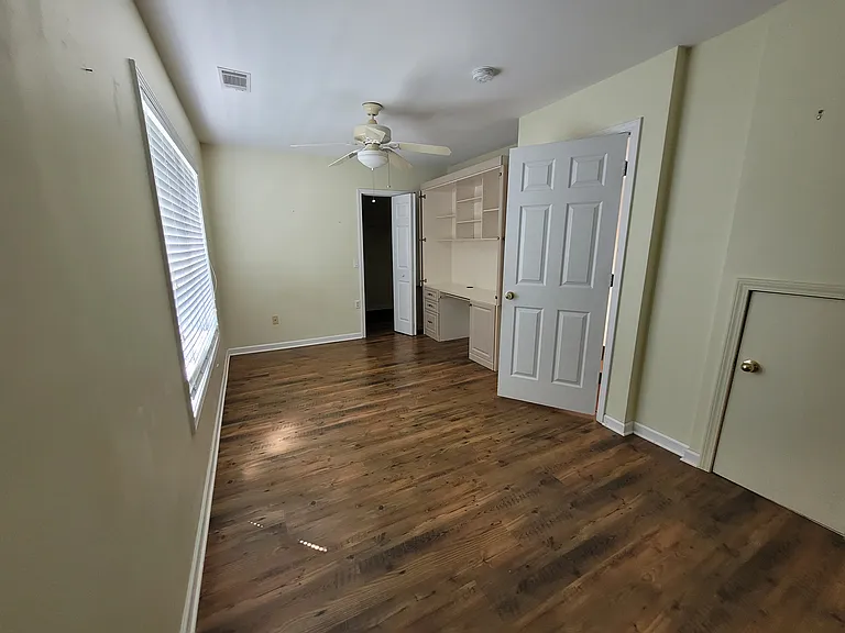 Pinecrest Dr — Photo 27