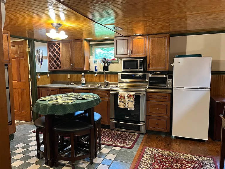 739 S Alexander Ave — Photo 8