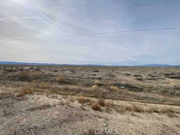 2 Sierra Hwy #4, Lancaster, CA 93534