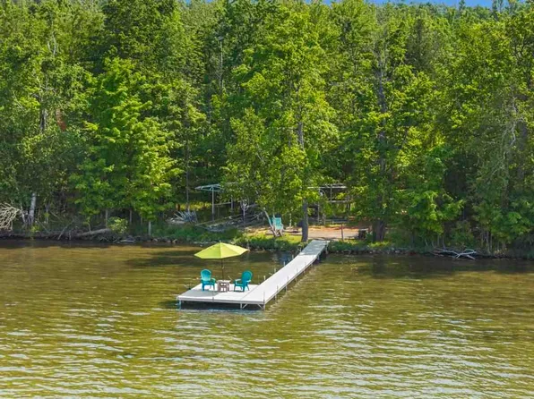 5100 N Bay Way, Cheboygan, MI 49721