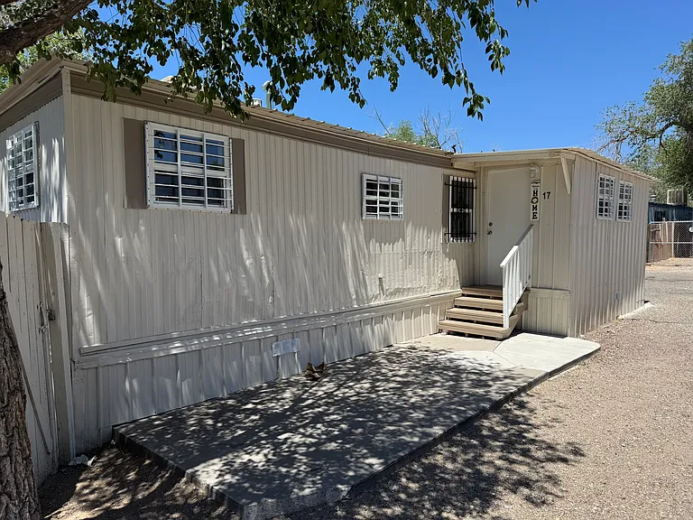 6725 Acoma Rd SE #17 — Photo 1