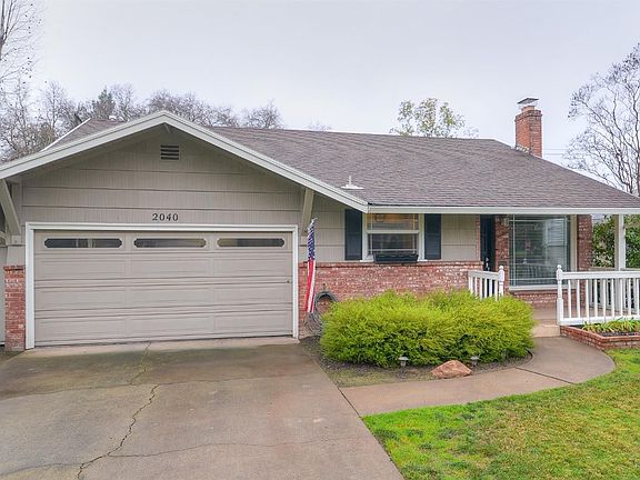3rd image of 2040 Maryal Dr