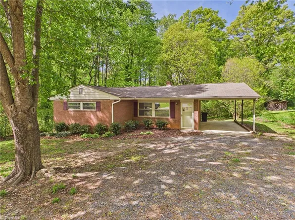 353 Auman Ave, Asheboro, NC 27205