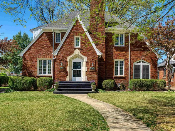 1444 Brookside Dr, Evansville, IN 47714