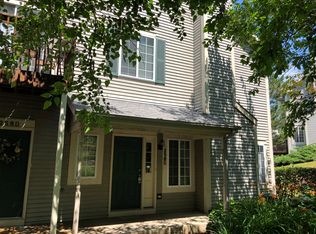 258 Windsor Ct UNIT C, South Elgin, IL 60177