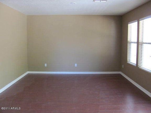 3rd image of 3217 W Lucia Dr