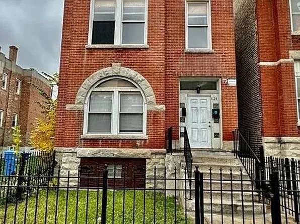 1124 S Sacramento Blvd, Chicago, IL 60612