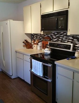 3rd image of 2057 Shadow Pine Dr