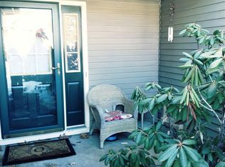 1 Generals Way, Halfmoon, NY 12065