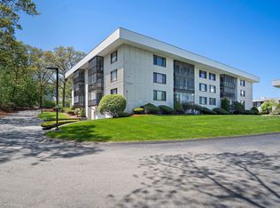 39 Spit Brook Rd APT 46, Nashua, NH 03060
