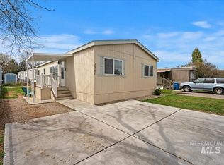 1067 N Elk Ln, Boise, ID 83704