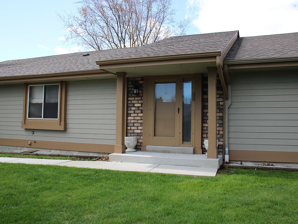 1st image of 4963 S Imperial Cir #4963