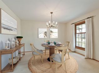 6054 Glenway Ln, Greendale, WI 53129