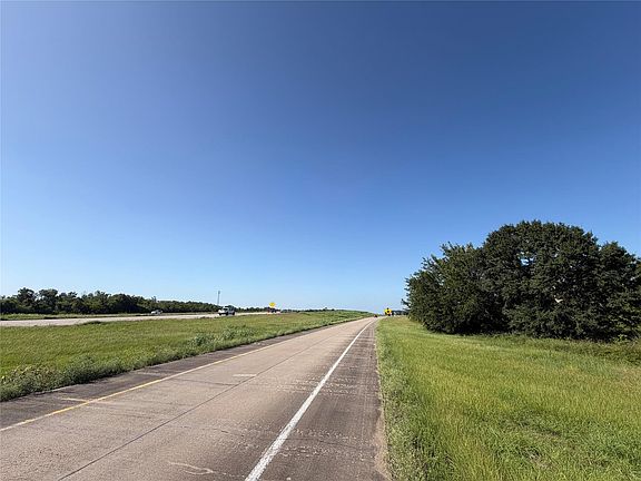 4th image of 0 Highway 288