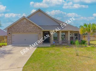 305 Merlin Ct, Crestview, FL 32539