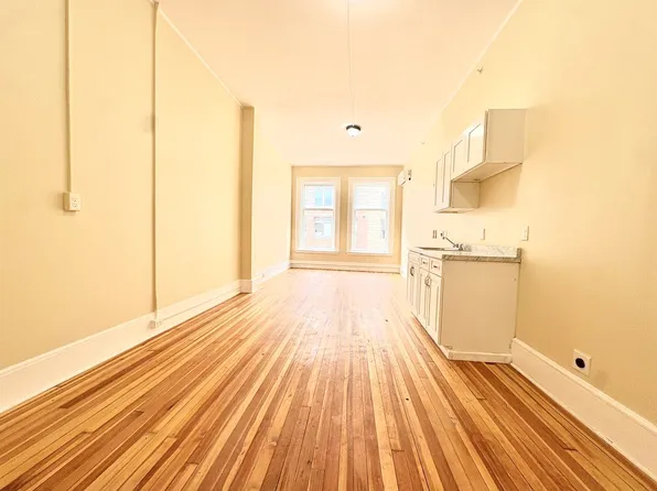 105 Bank St, 105 Bank St #1A, Waterbury, CT 06702