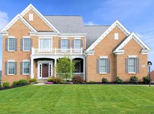 4126 Duckhorn Dr, Coraopolis, PA 15108