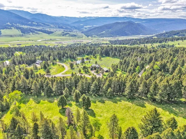238 Great Gray Holw, Gallatin Gateway, MT 59730