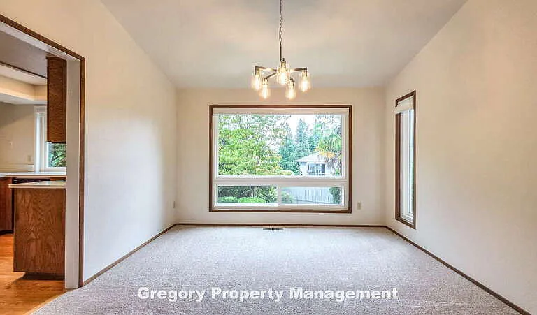 16316 NE 46th Ct — Photo 10