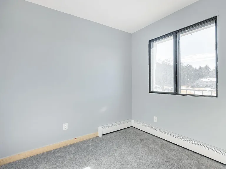2703 Westview Ct — Photo 32