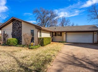 324 Memory Ln, Edmond, OK 73013