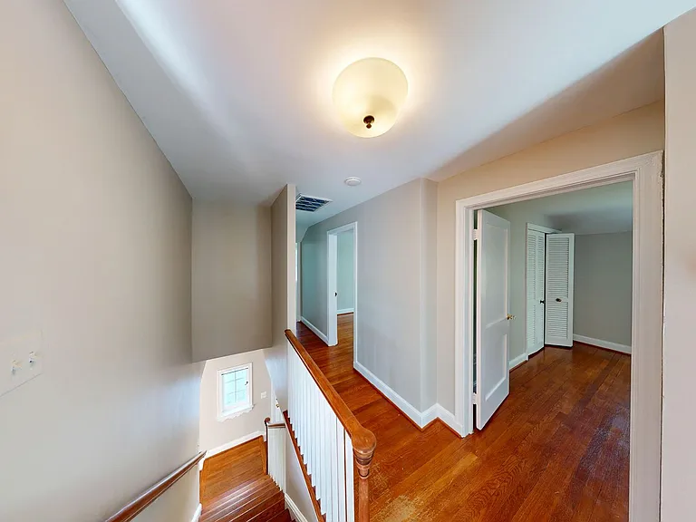 7309 River Rd — Photo 16