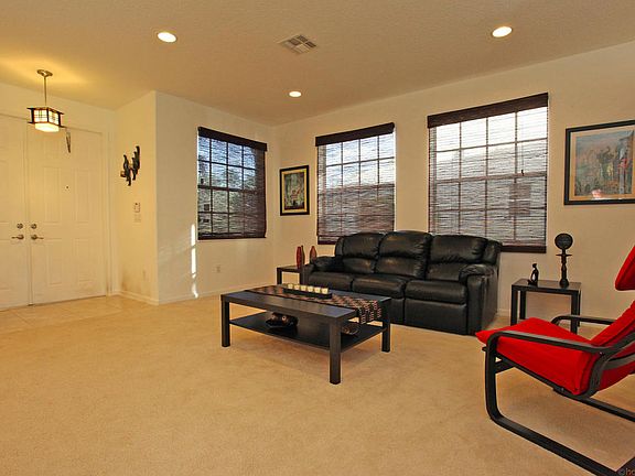 3rd image of 11905 SW Bennington Cir