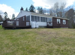 11 Treat Falls Dr, Brewer, ME 04412