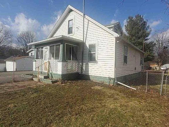 3rd image of 3329 E High St