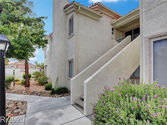 5th image of 7908 Lago Vista Ln Unit 202