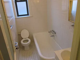 Rented by Realty 2000 Corp