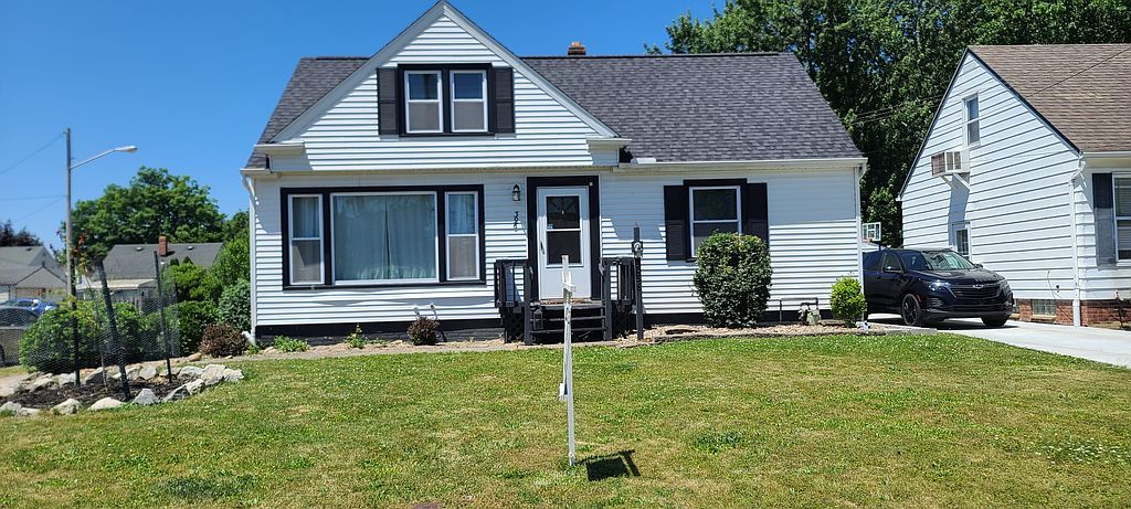 396 Fairway Blvd - Property Image