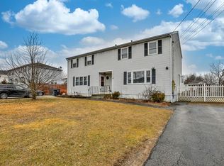 5 Norman Dr #R, Derry, NH 03038