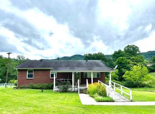 1331 Beckwith Rd, Fayetteville, WV 25840