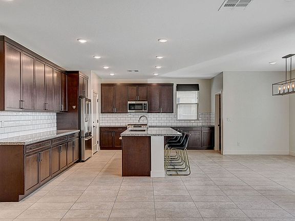 5th image of 6937 Whisper Canyon Pl