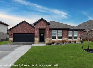 2708 Tracys Mnr, Yukon, OK 73099