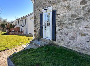 113 Marielle Ln #1B, Norristown, PA 19401