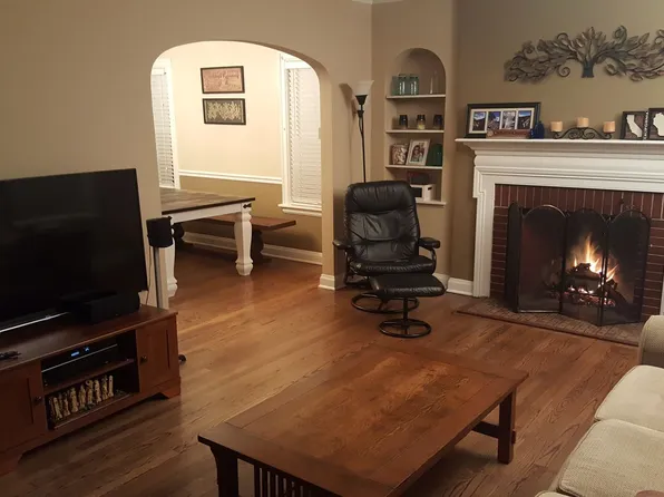 6004-06 W Wells St, 6004-06 W Wells St #31D76039E, Milwaukee, WI 53213