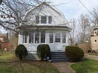 2nd image of 5212 Yorkshire Rd